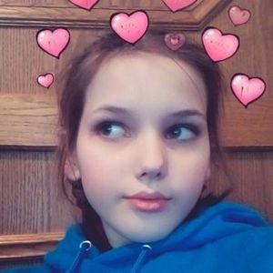 Meet your Posher, Annie